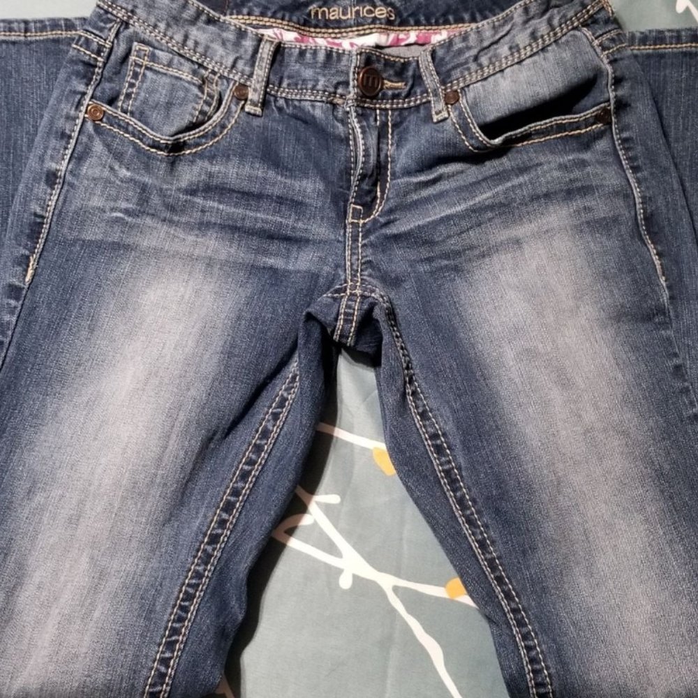 Maurices Size 1/2 Short Length Jeans Pants Like New